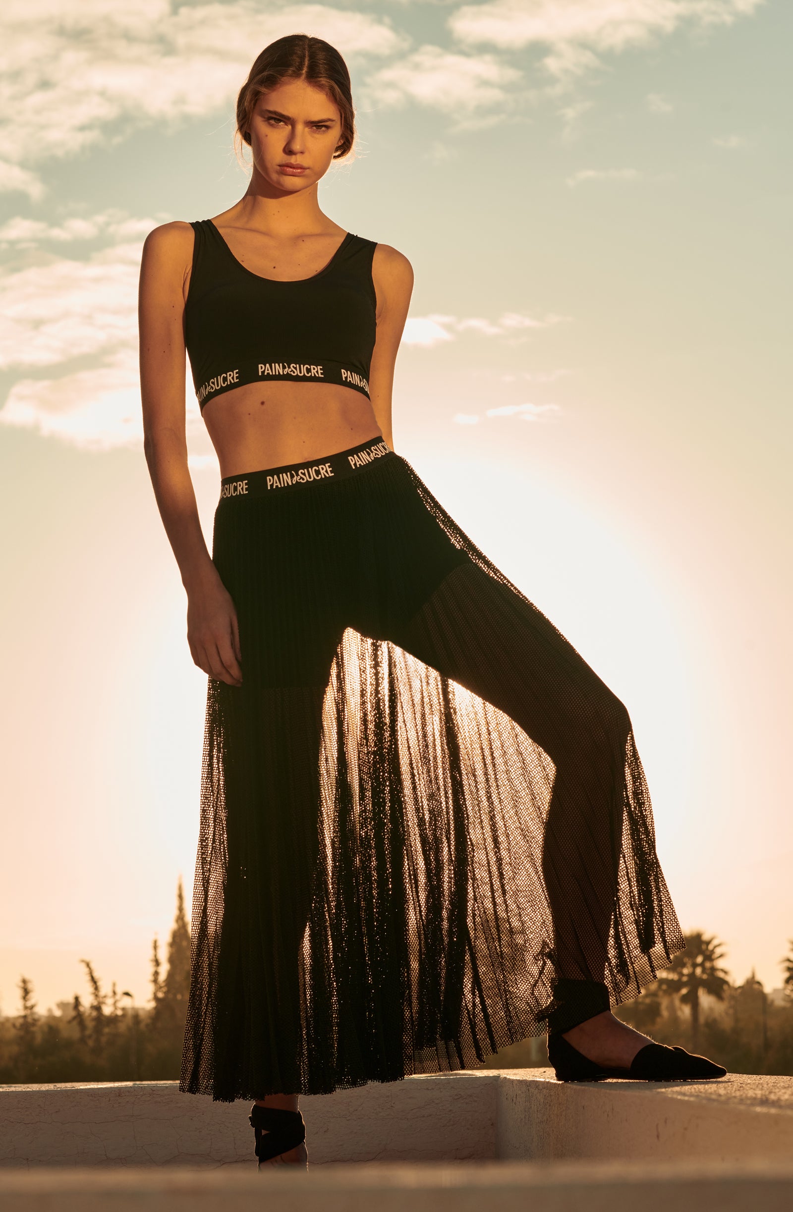 pain-de-sucre-uriel-shorty-taille-haute-bonded-noir image 6