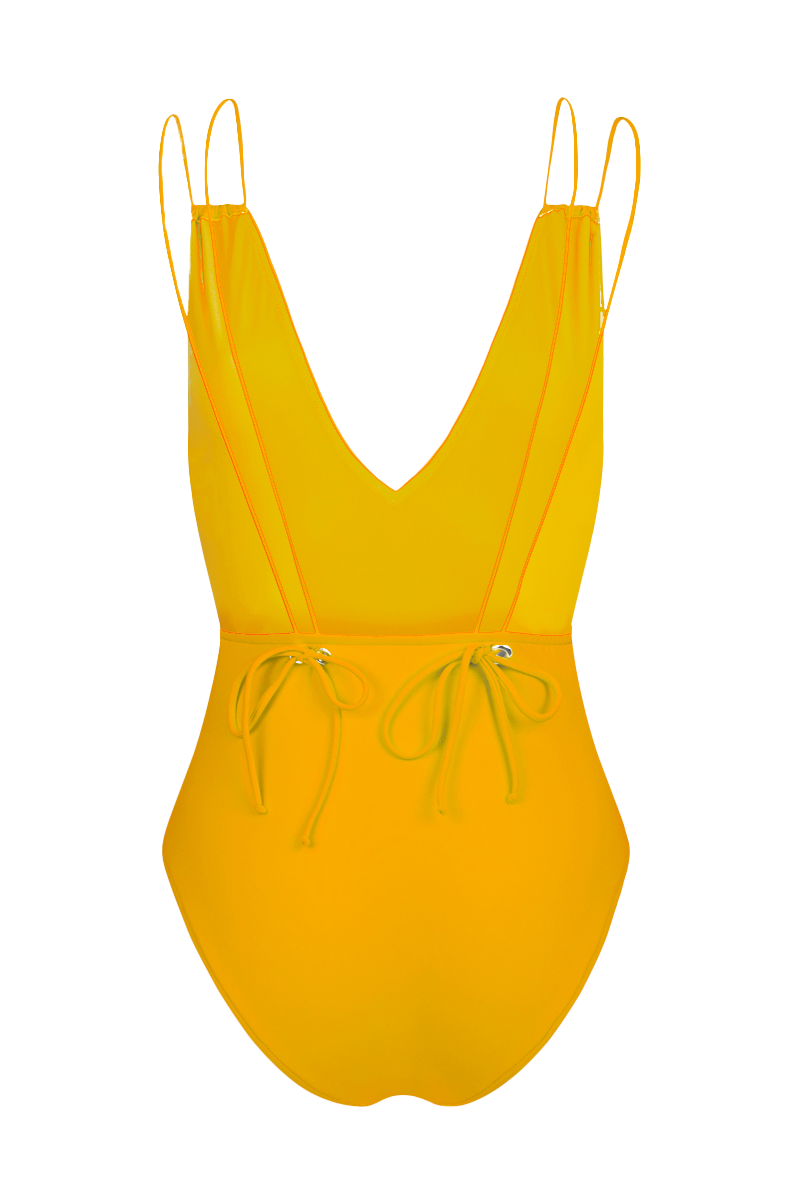 anja-paris-le-piccolo-jaune-maillot-de-bain-une-pi-ce-d-collet-dos-vertigineux image 3