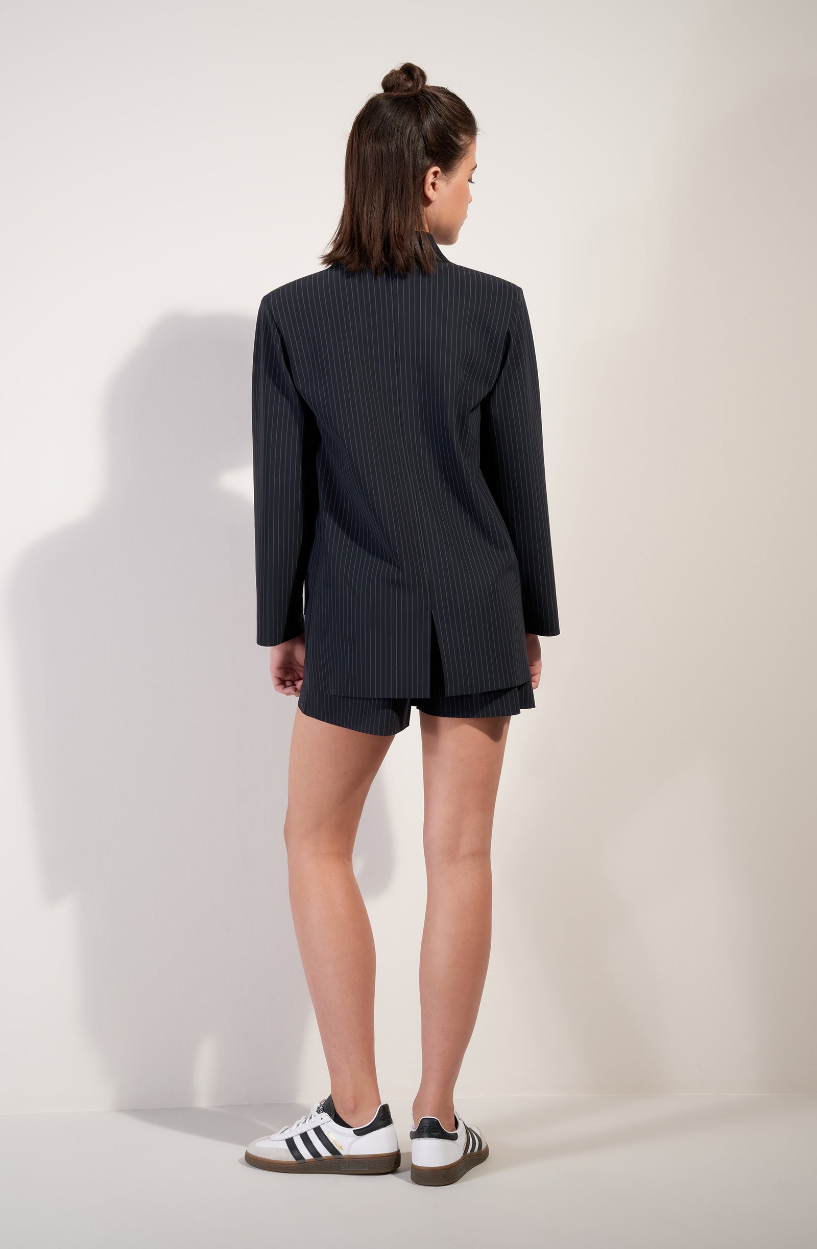 pain-de-sucre-blake-blazer-oversize-noir-ray image 2