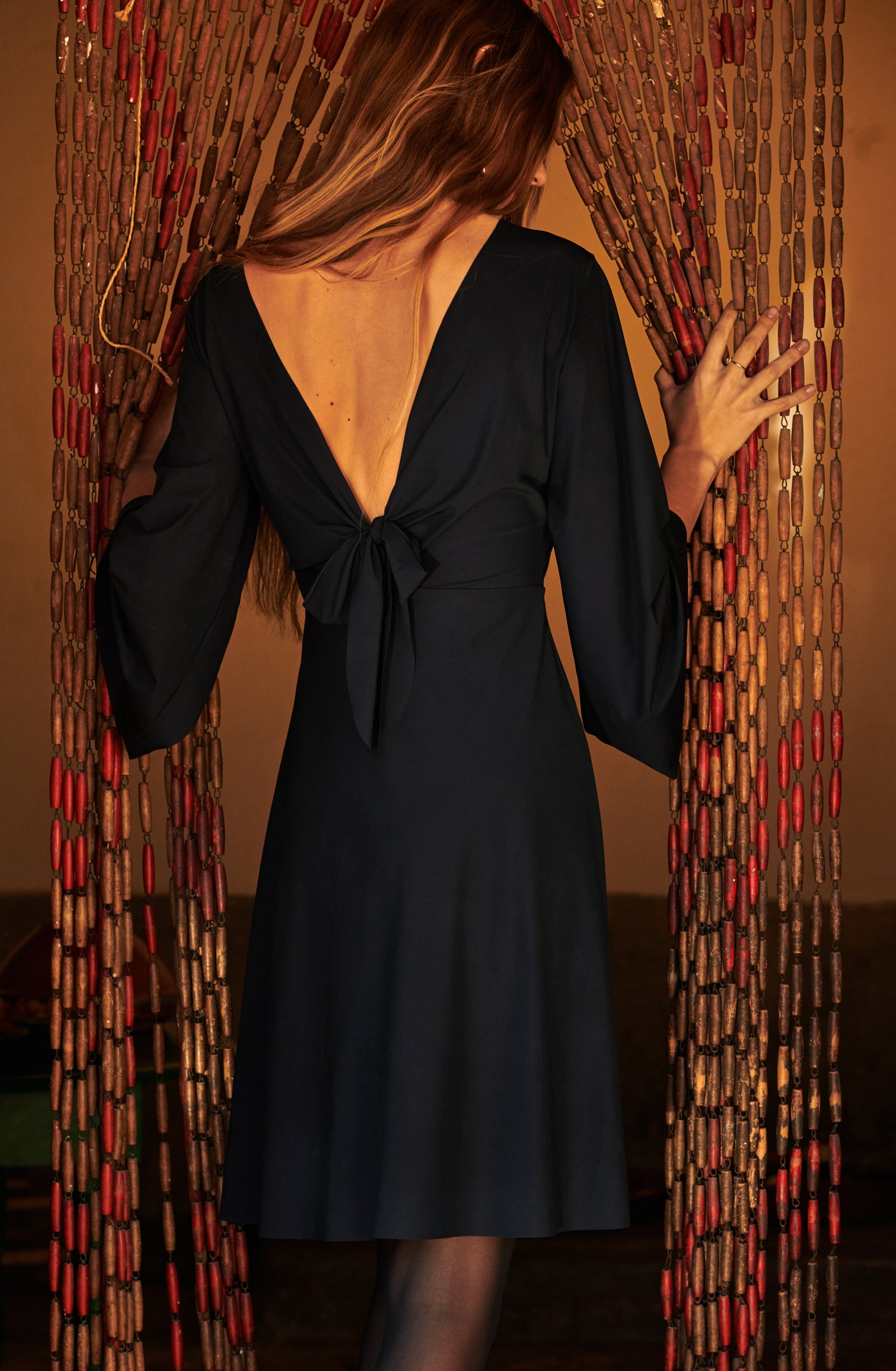 pain-de-sucre-corey-robe-courte-multipositions-noir image 1