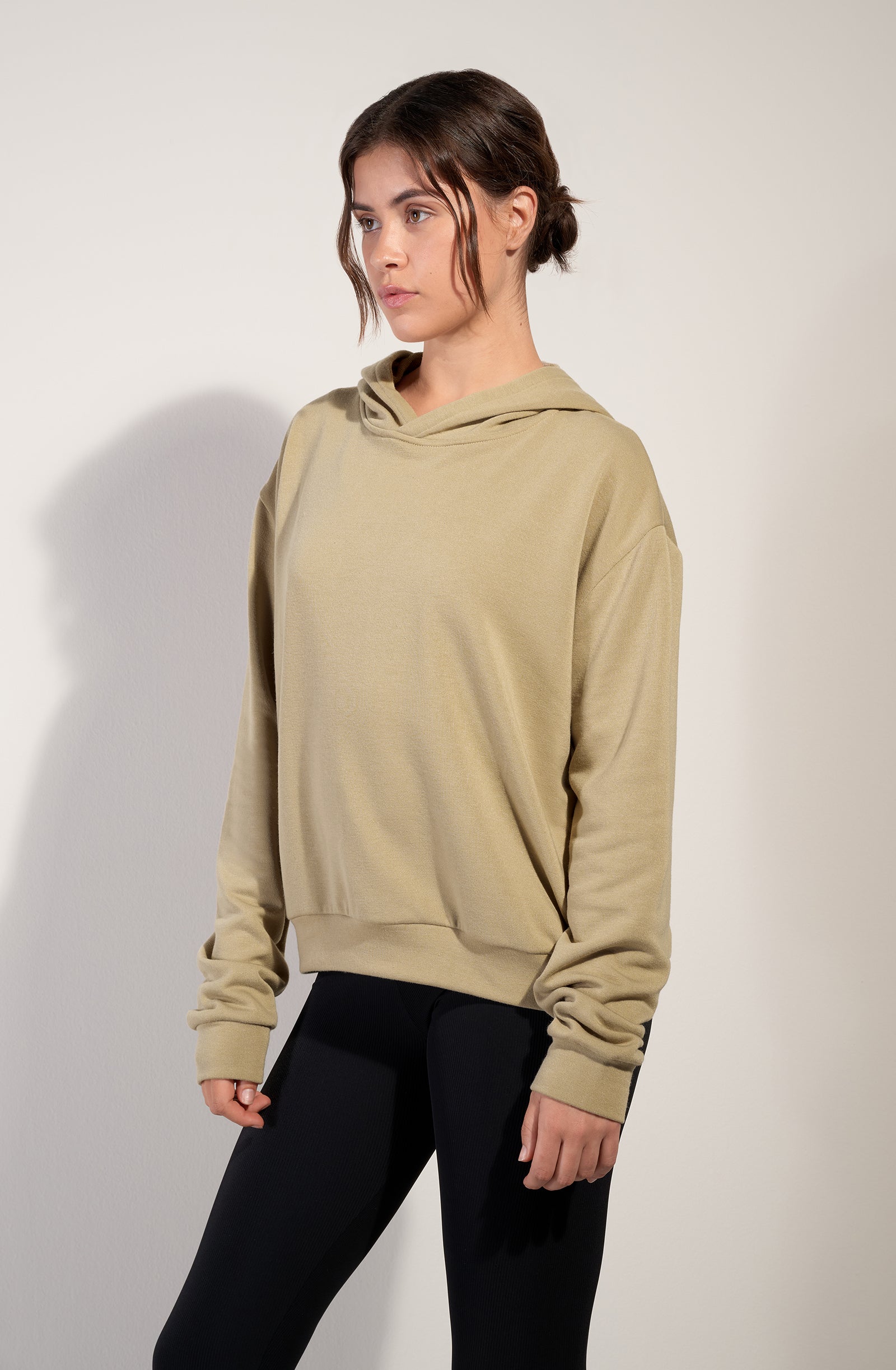 pain-de-sucre-saona-sweat-shirt-capuche-sable image 4