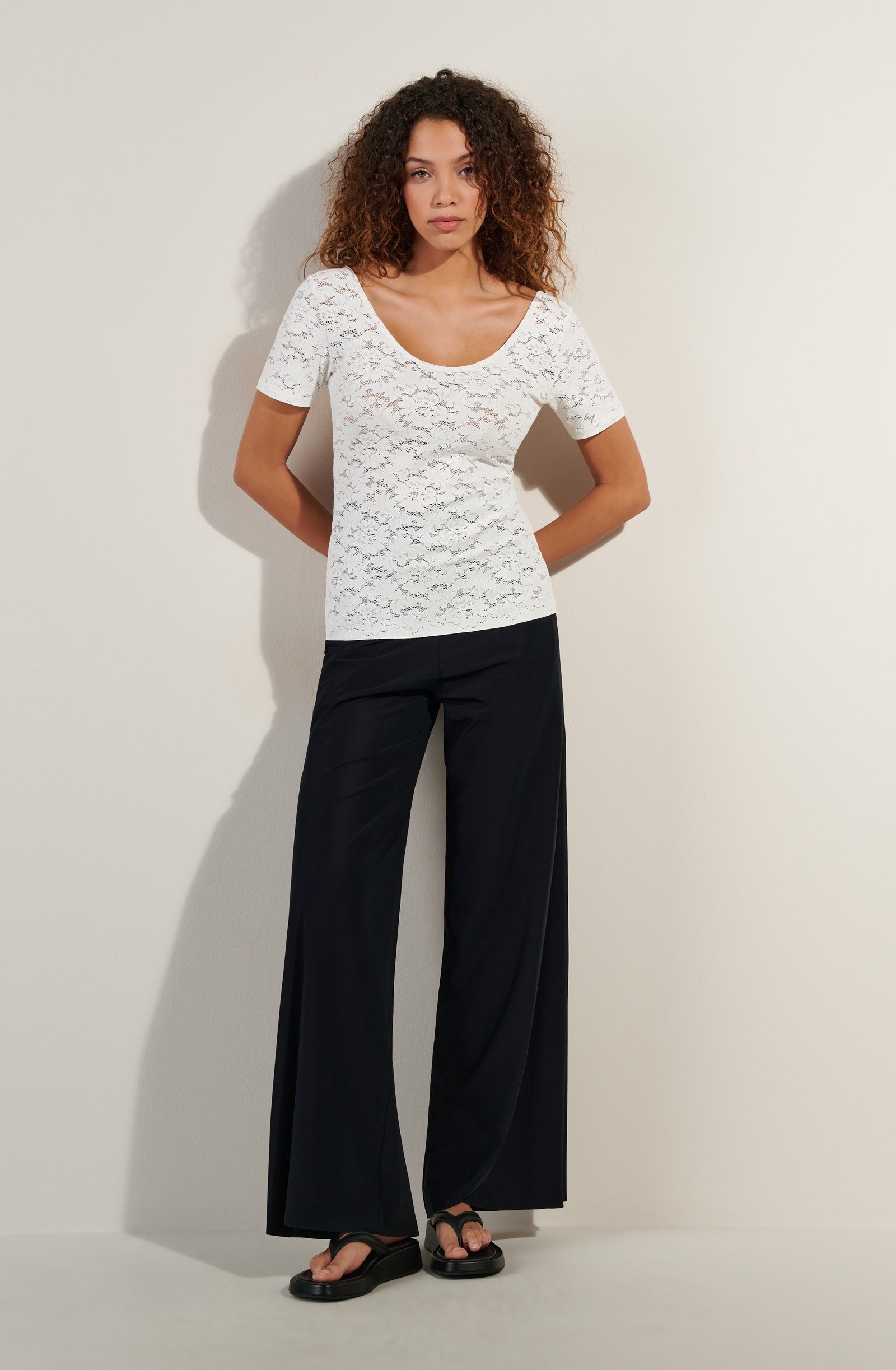 pain-de-sucre-yann-tee-shirt-manches-courtes-en-dentelle-fran-aise-stretch-cume image 4