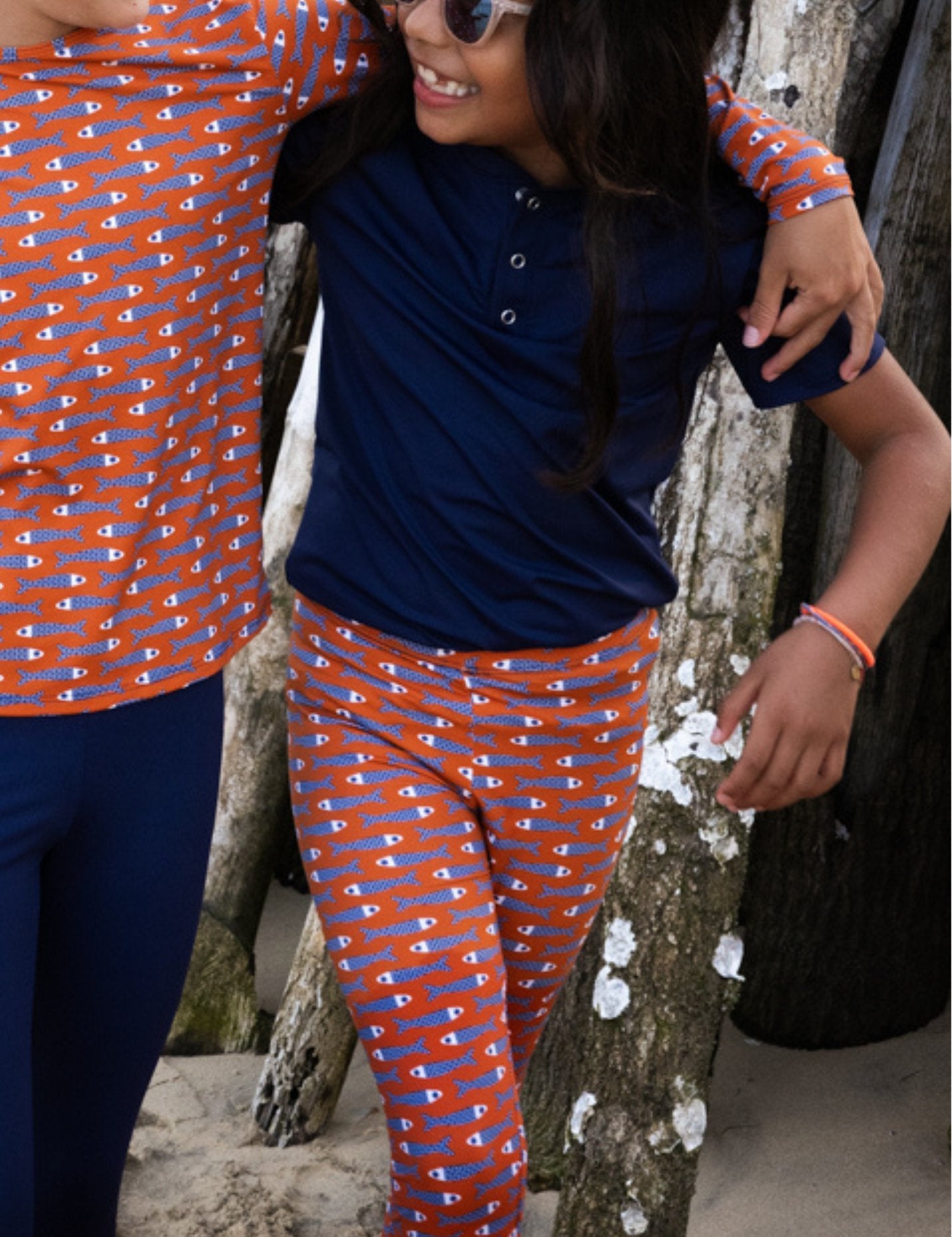 les-ultraviolettes-mini-hawa-t-shirt-anti-uv-enfant-manches-courtes-forme-polo-b image 2