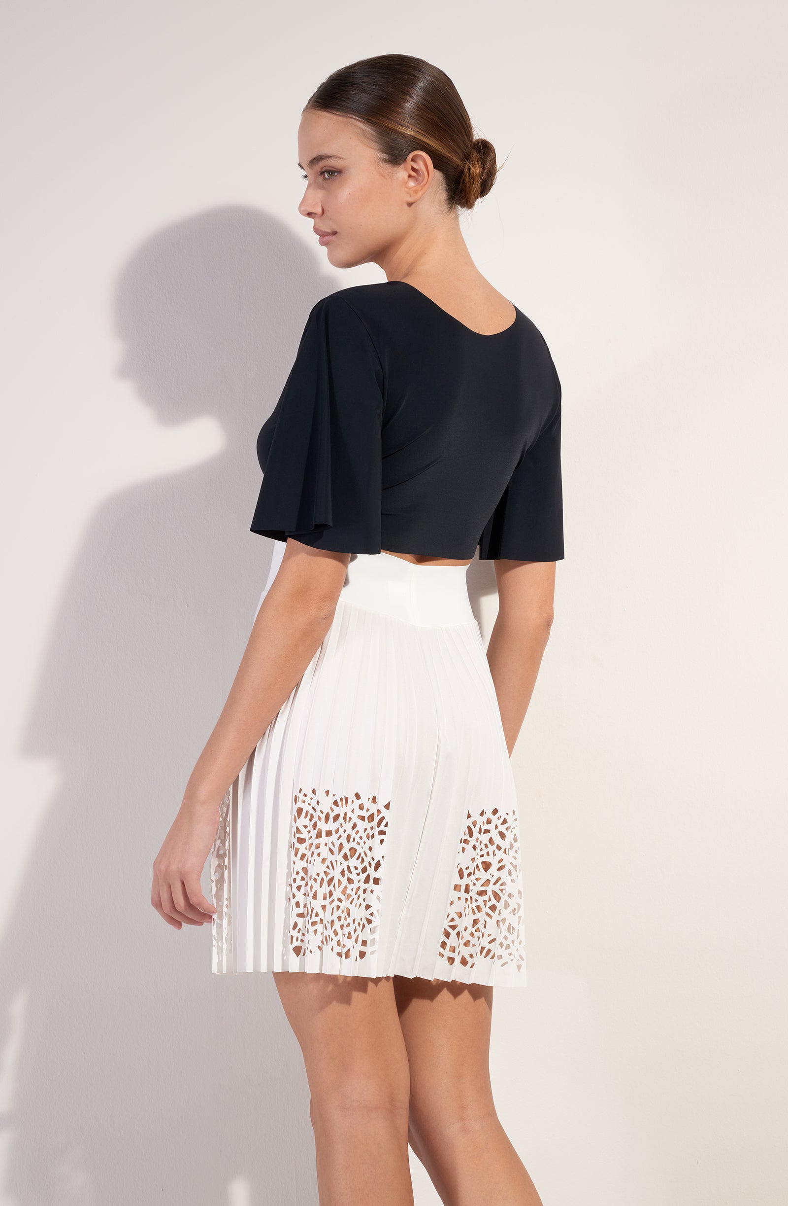 pain-de-sucre-tainy-crop-top-voile-extensible-multipositions-noir image 2