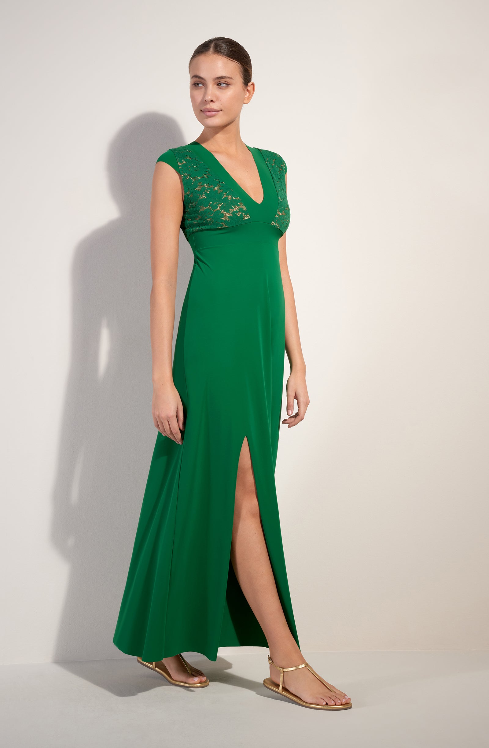 pain-de-sucre-nao-robe-longue-de-bain-fendue-en-dentelle-fran-aise-jade image 3