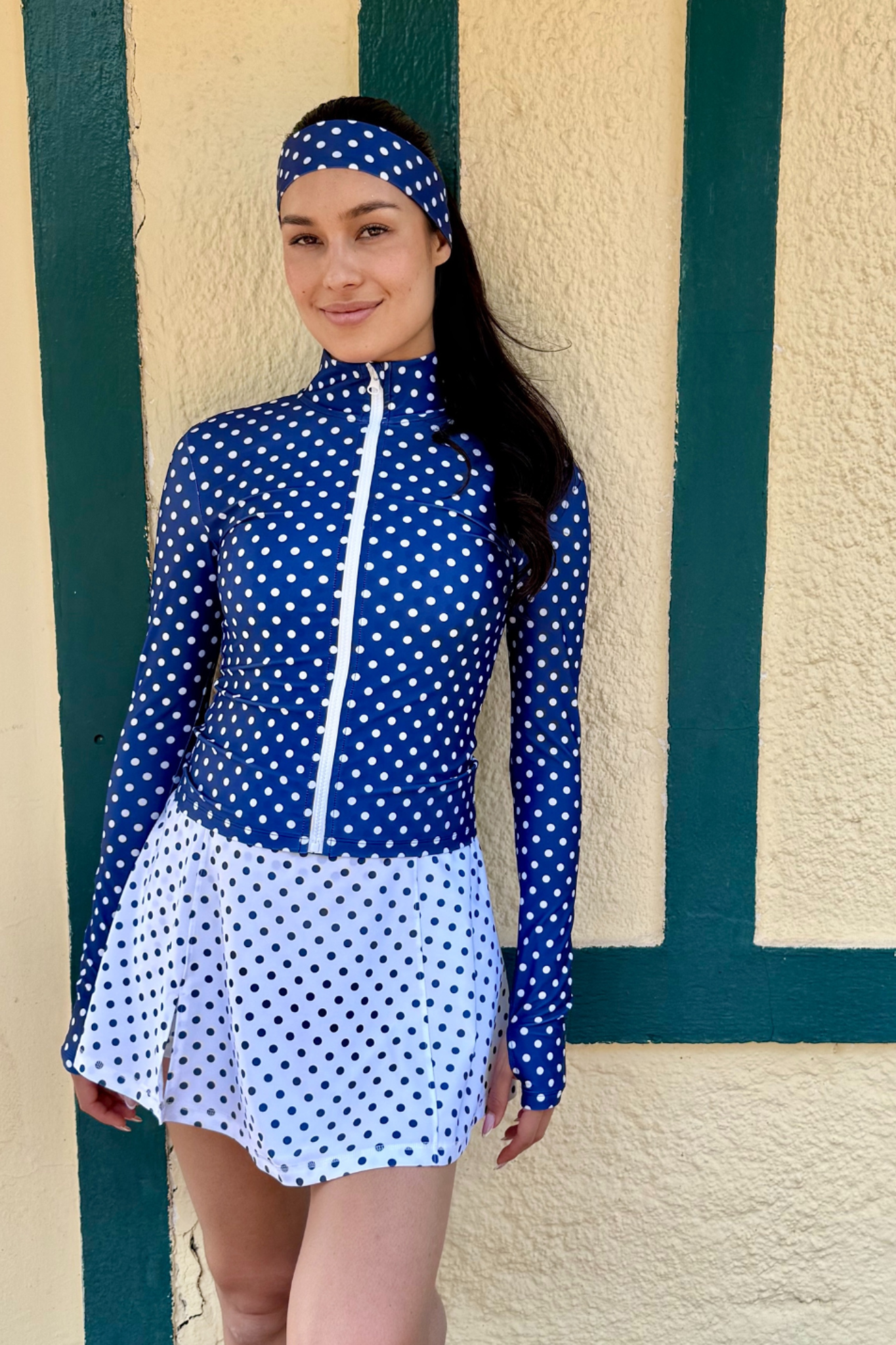 luz-collections-veste-selena-veste-de-tennis-bleue-pois-blancs-upf-50 image 5