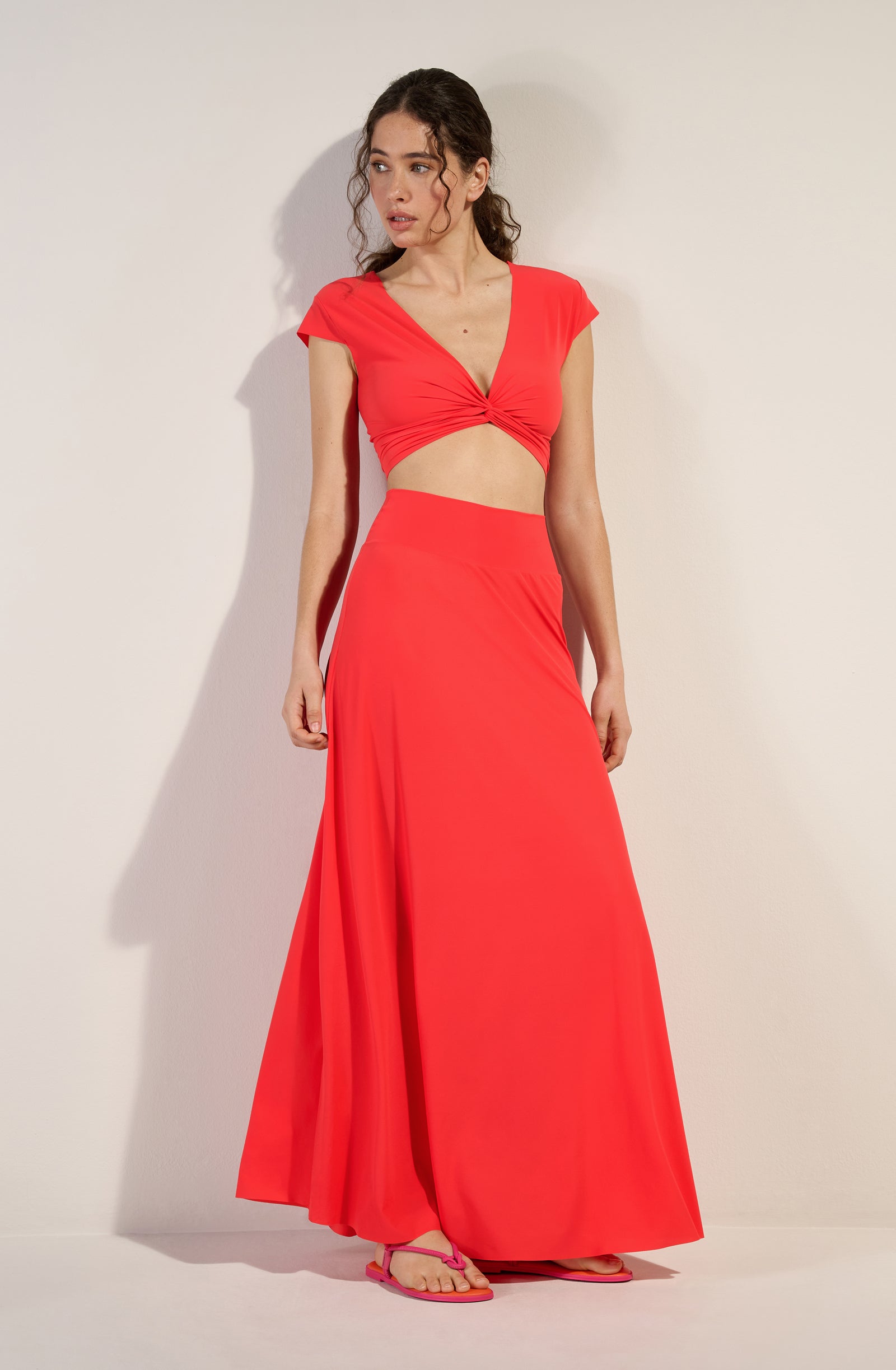 pain-de-sucre-tako-haut-de-maillot-crop-top-cache-coeur-groseille image 4