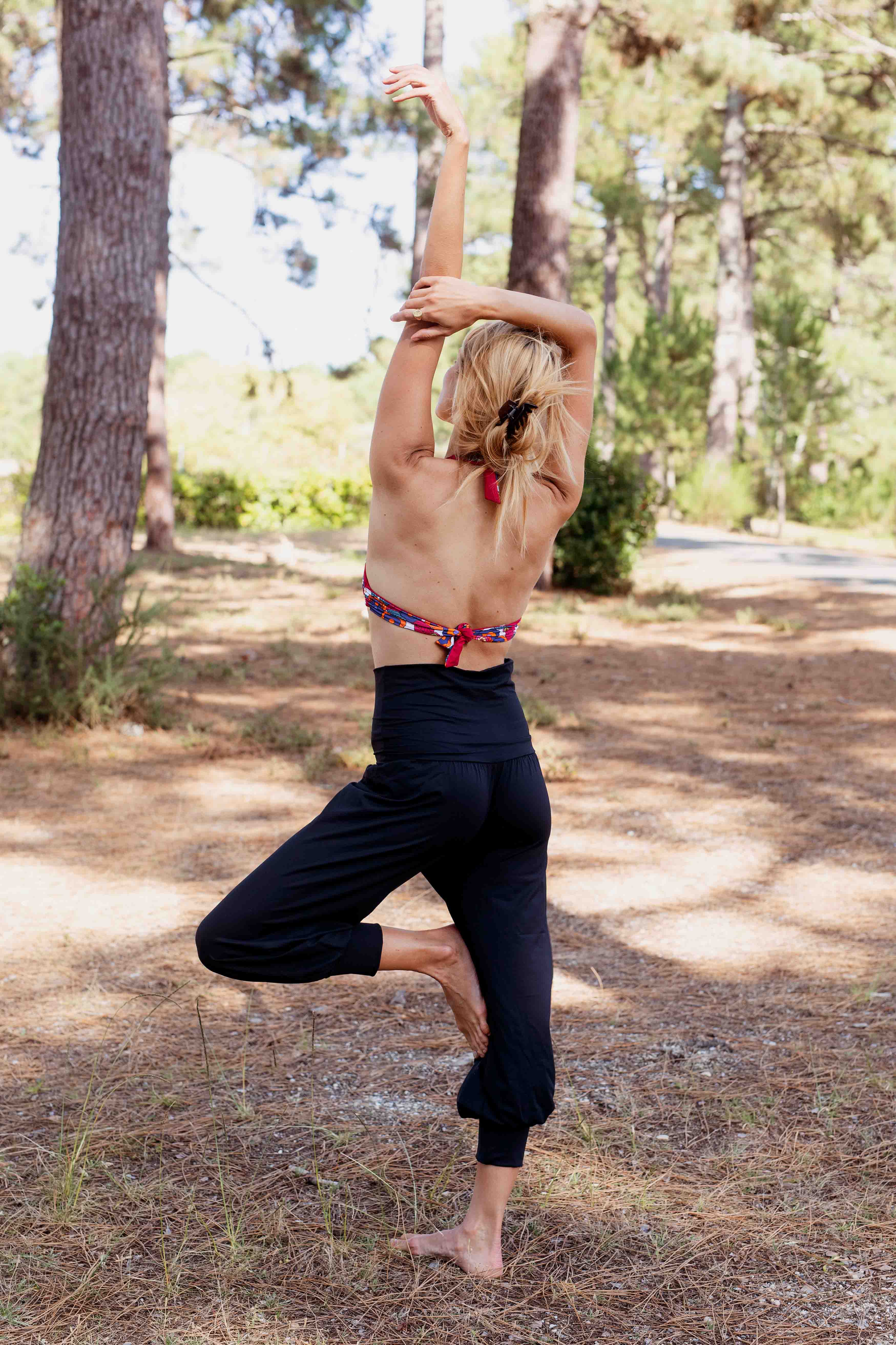 les-ultraviolettes-manawa-noir-pantalon-anti-uv-sarouel-femme-polyamide-recycl-u image 2