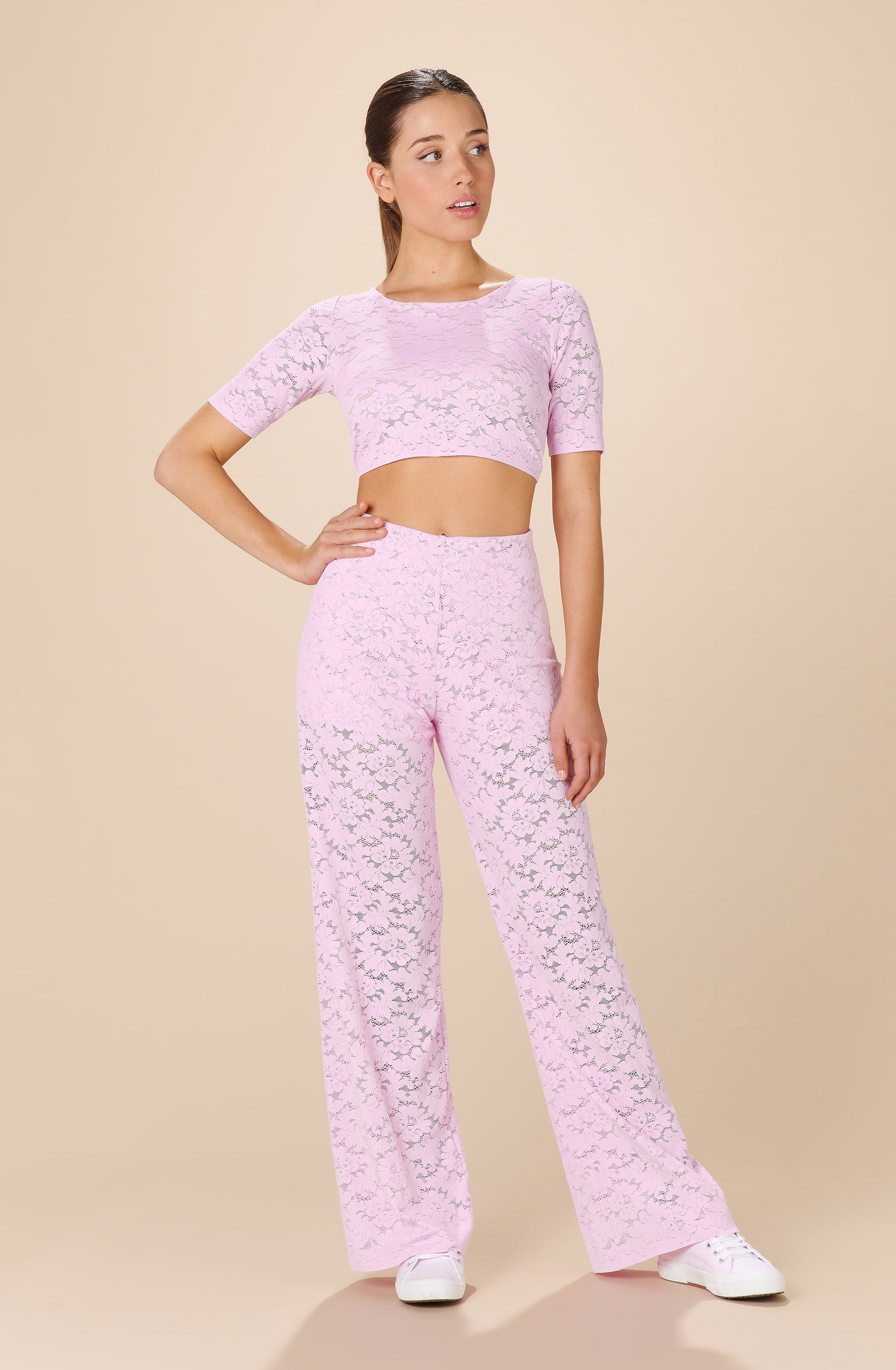 pain-de-sucre-kalliope-crop-top-dentelle-pink-dos-nu-nou image 4
