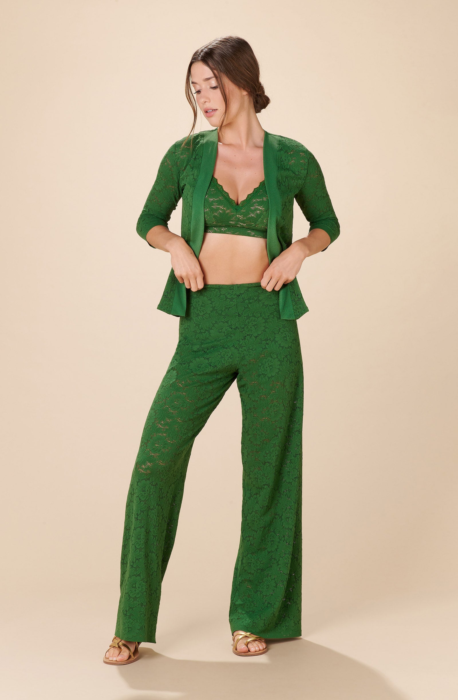 pain-de-sucre-paco-vert-olive-pantalon-en-r-sille-de-dentelle-doubl-shorty image 4