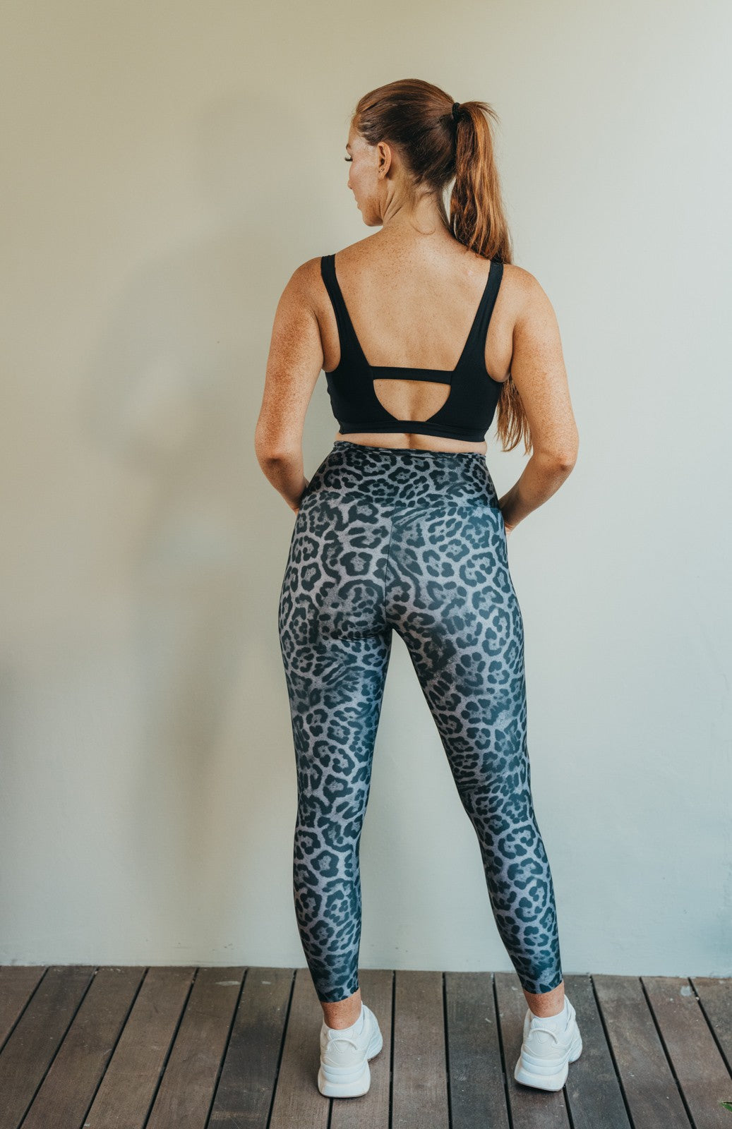 luz-collections-legging-vanille-imprim-panth-re-gris-taille-mi-haute-7-8 image 3