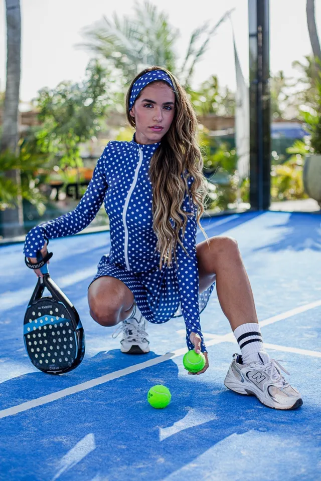luz-collections-veste-selena-veste-de-tennis-bleue-pois-blancs-upf-50 image 1