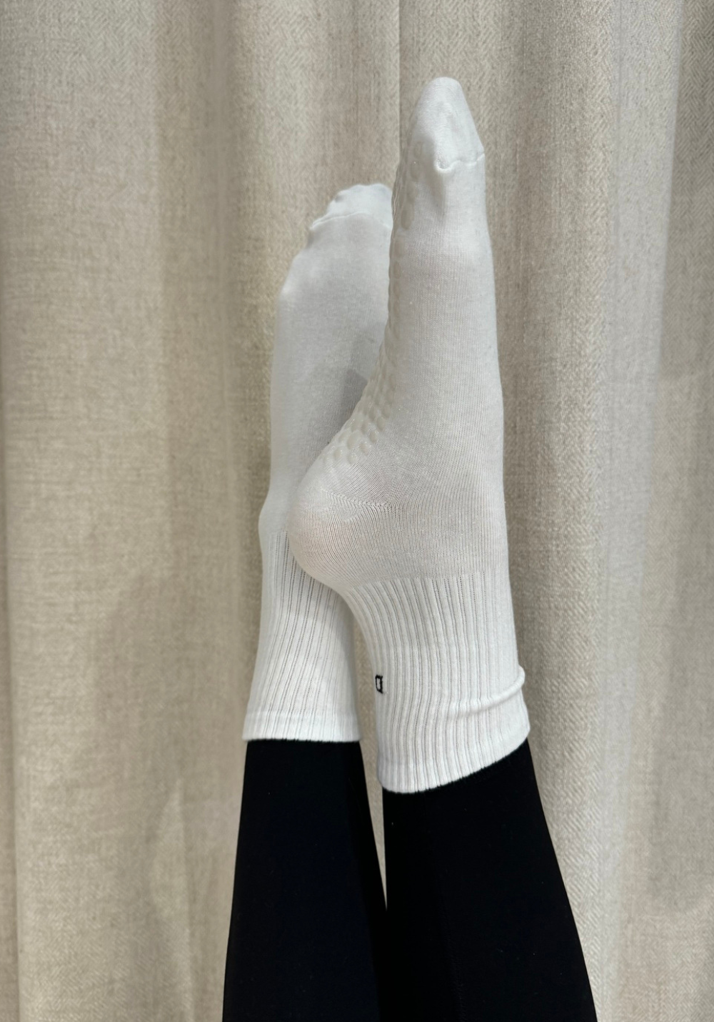 luz-collections-chaussettes-blanches-do-it-antid-rapantes image 3