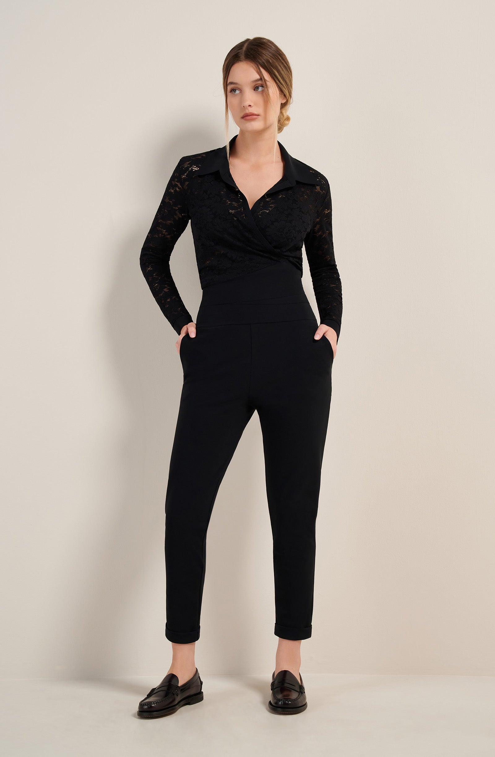 pain-de-sucre-jazzi-pantalon-slim-taille-haute-noir-en-tissu-bonded image 1