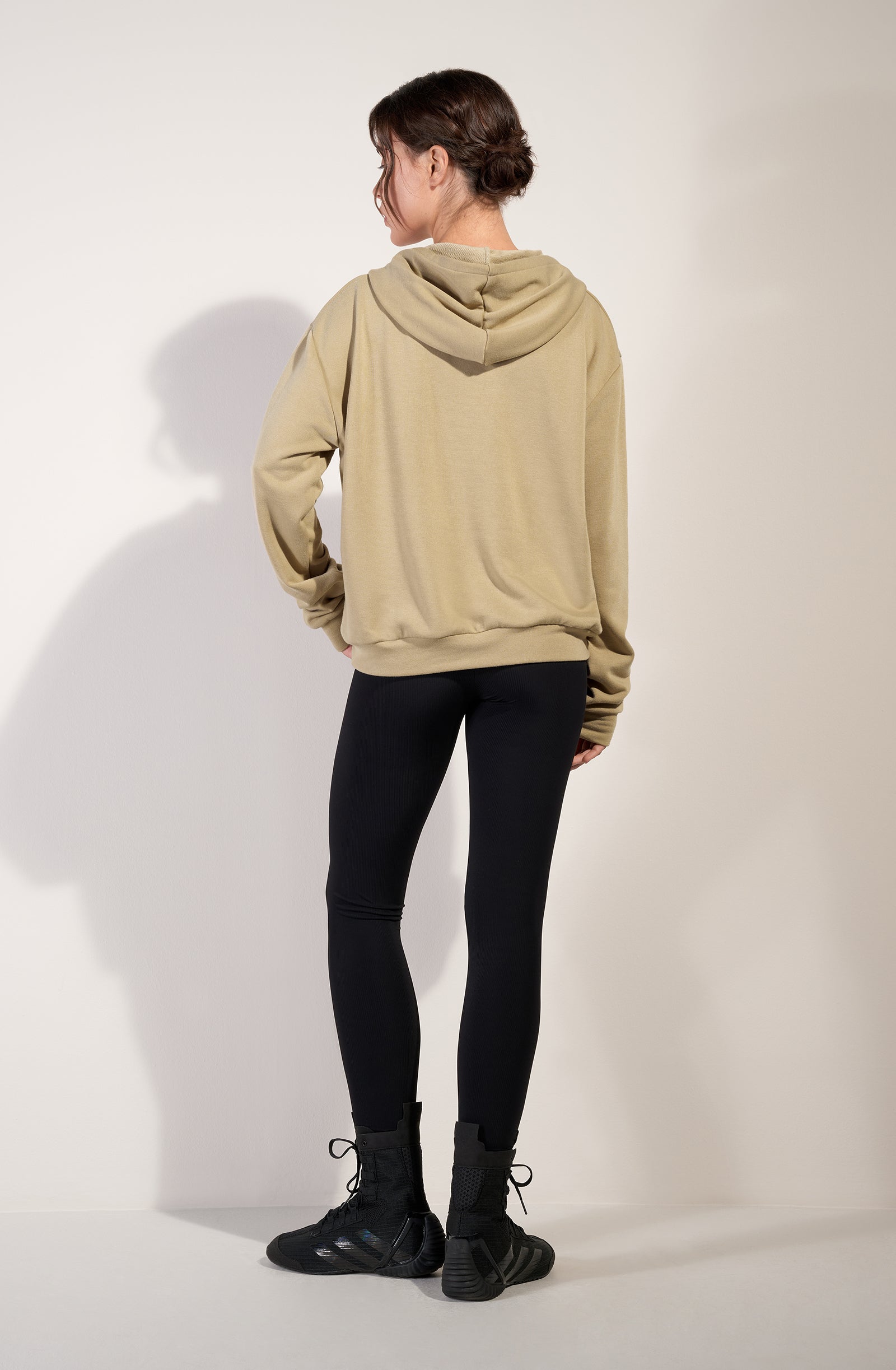 pain-de-sucre-saona-sweat-shirt-capuche-sable image 5