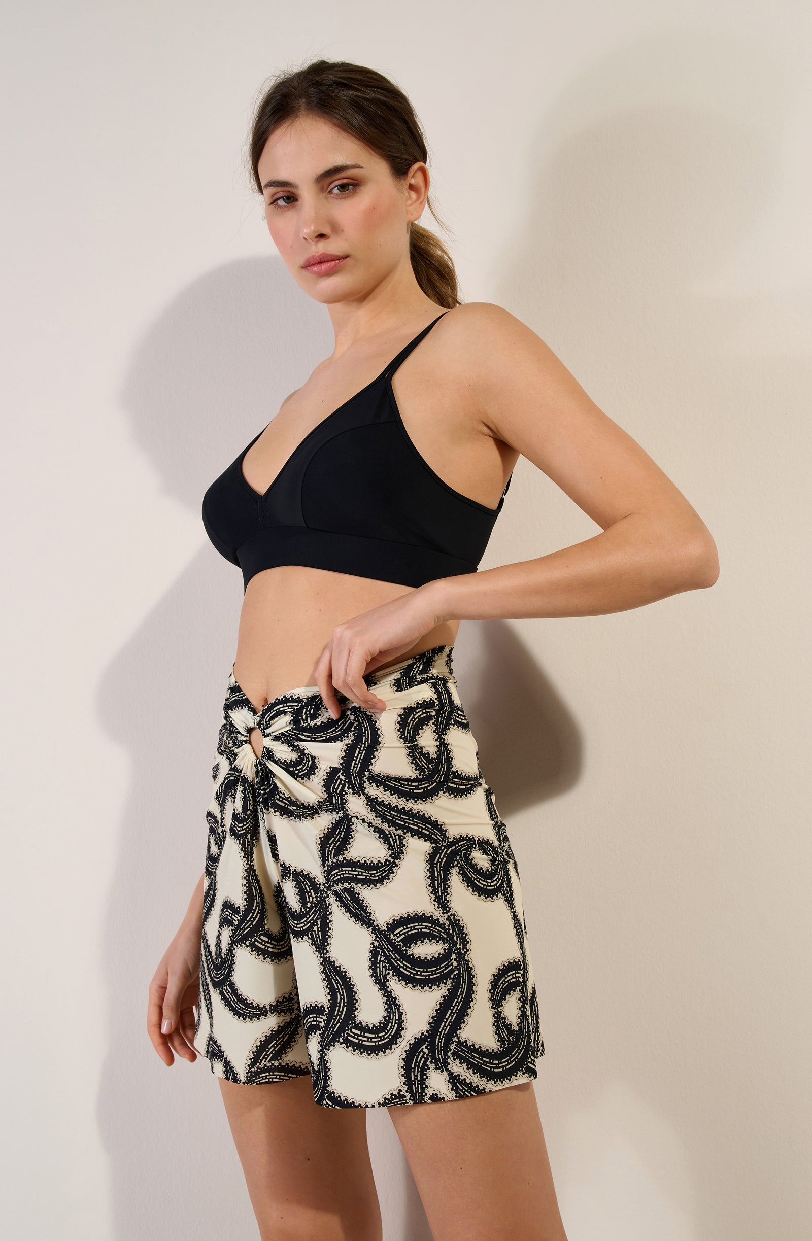 pain-de-sucre-stelle-short-beachwear-ample-r-versible-ballerina image 3
