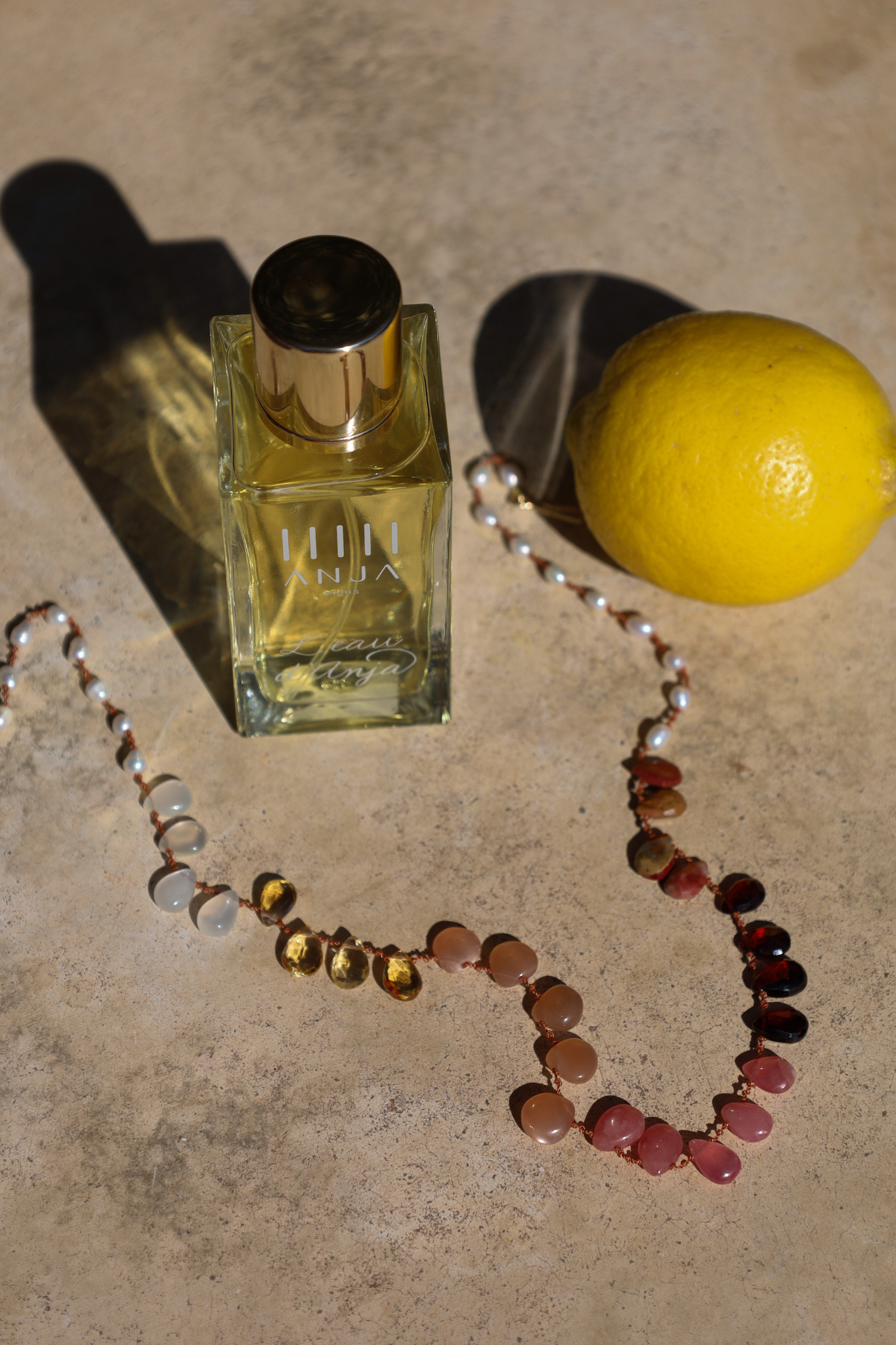 anja-paris-le-collier-sunset-anja-x-ivarene-perles-et-pierres-fines image 4