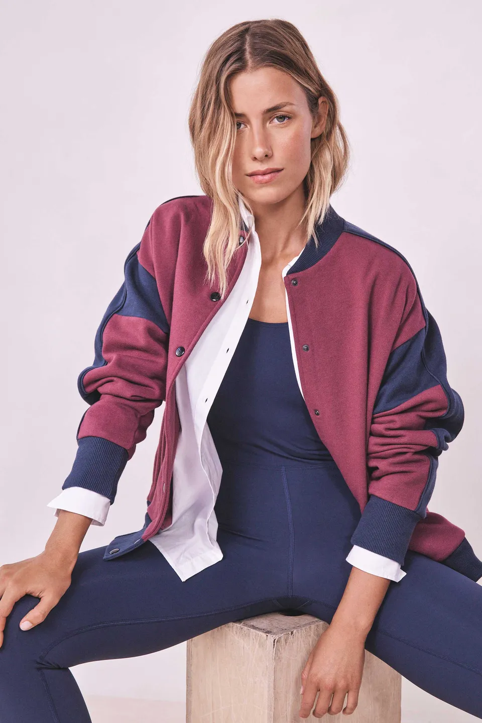 luz-collections-vahena-x-maison-123-veste-oversize-sportswear-boutons-pression image 1