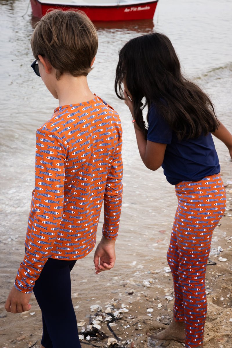 les-ultraviolettes-pirate-poissons-tee-shirt-anti-uv-enfant-manches-longues-upf- image 2
