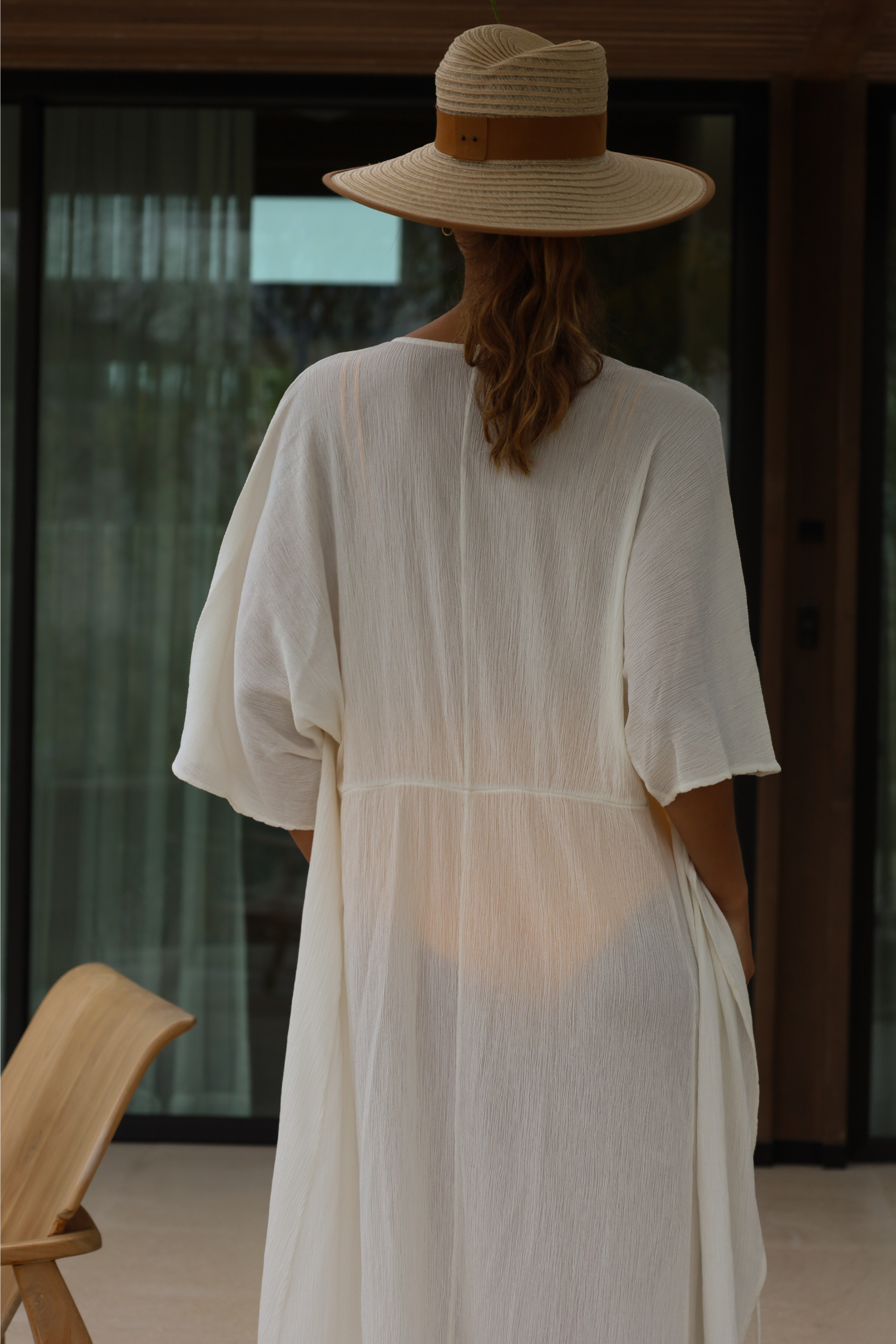 anja-paris-l-agr-able-blanc-robe-portefeuille-l-g-re-de-beachwear image 6