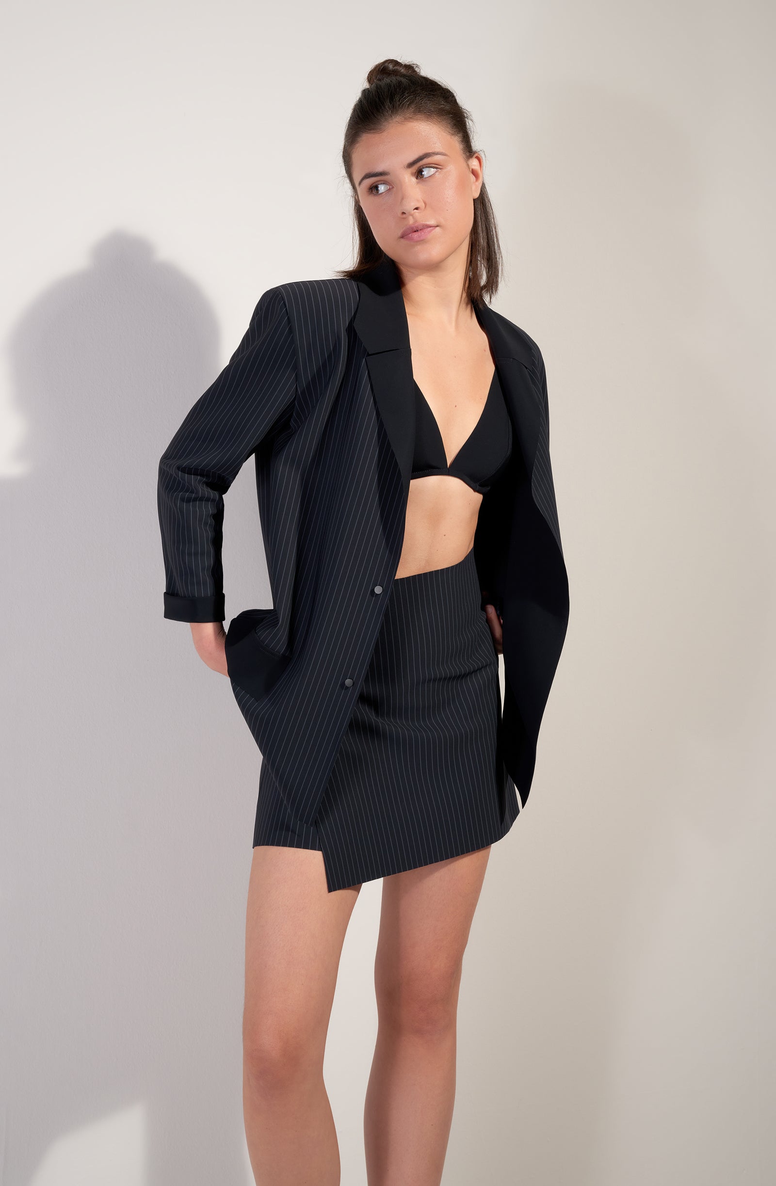 pain-de-sucre-blake-blazer-oversize-noir-ray image 5