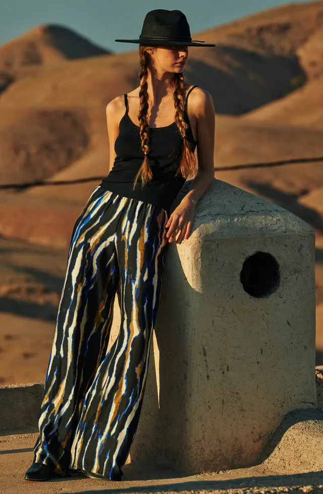 pain-de-sucre-balie-pantalon-fluide-taille-haute-tie-and-dye image 1