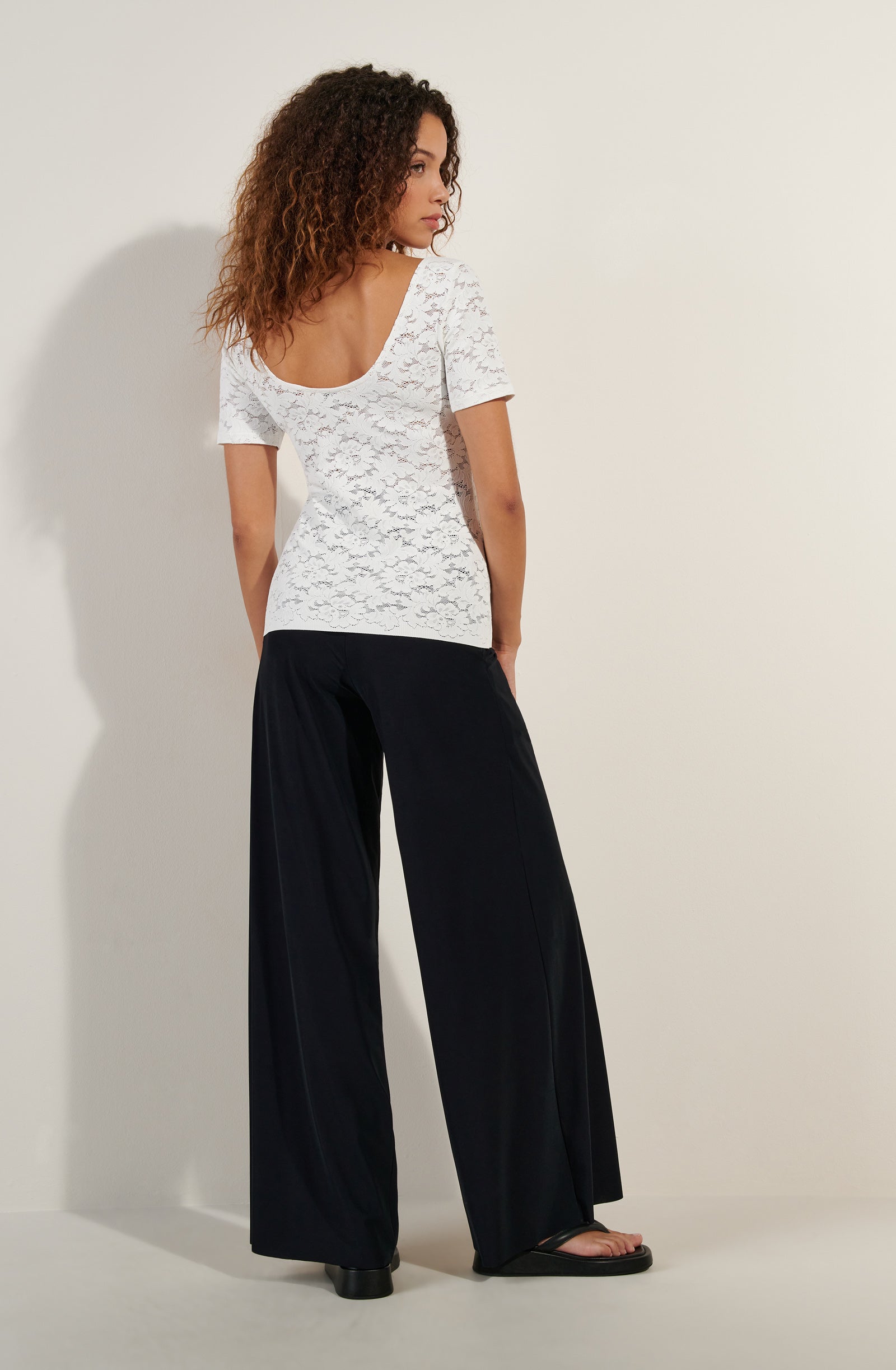 pain-de-sucre-yann-tee-shirt-manches-courtes-en-dentelle-fran-aise-stretch-cume image 5