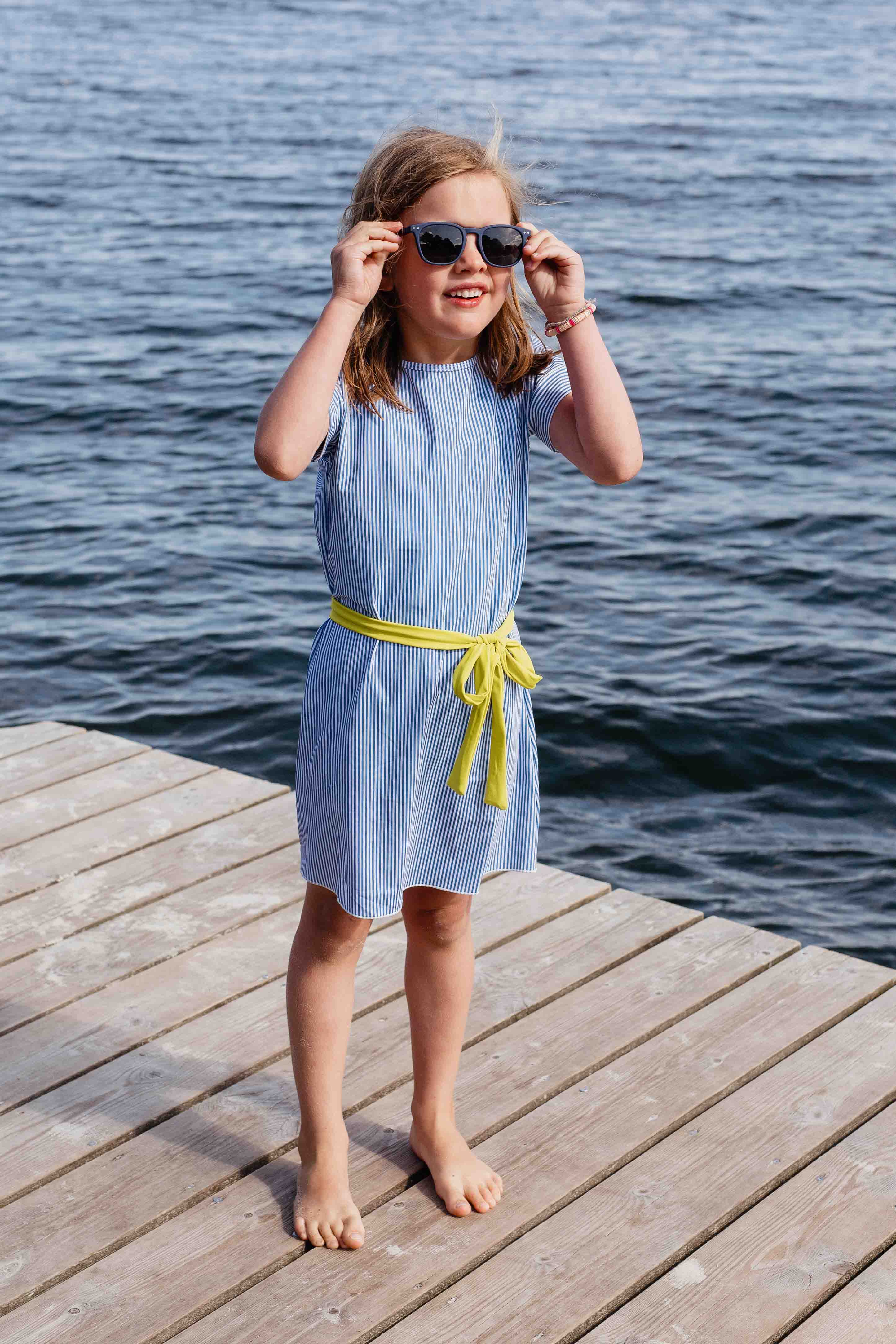 les-ultraviolettes-mini-guincho-summer-in-biarritz-robe-de-plage-fille-anti-uv-u image 1