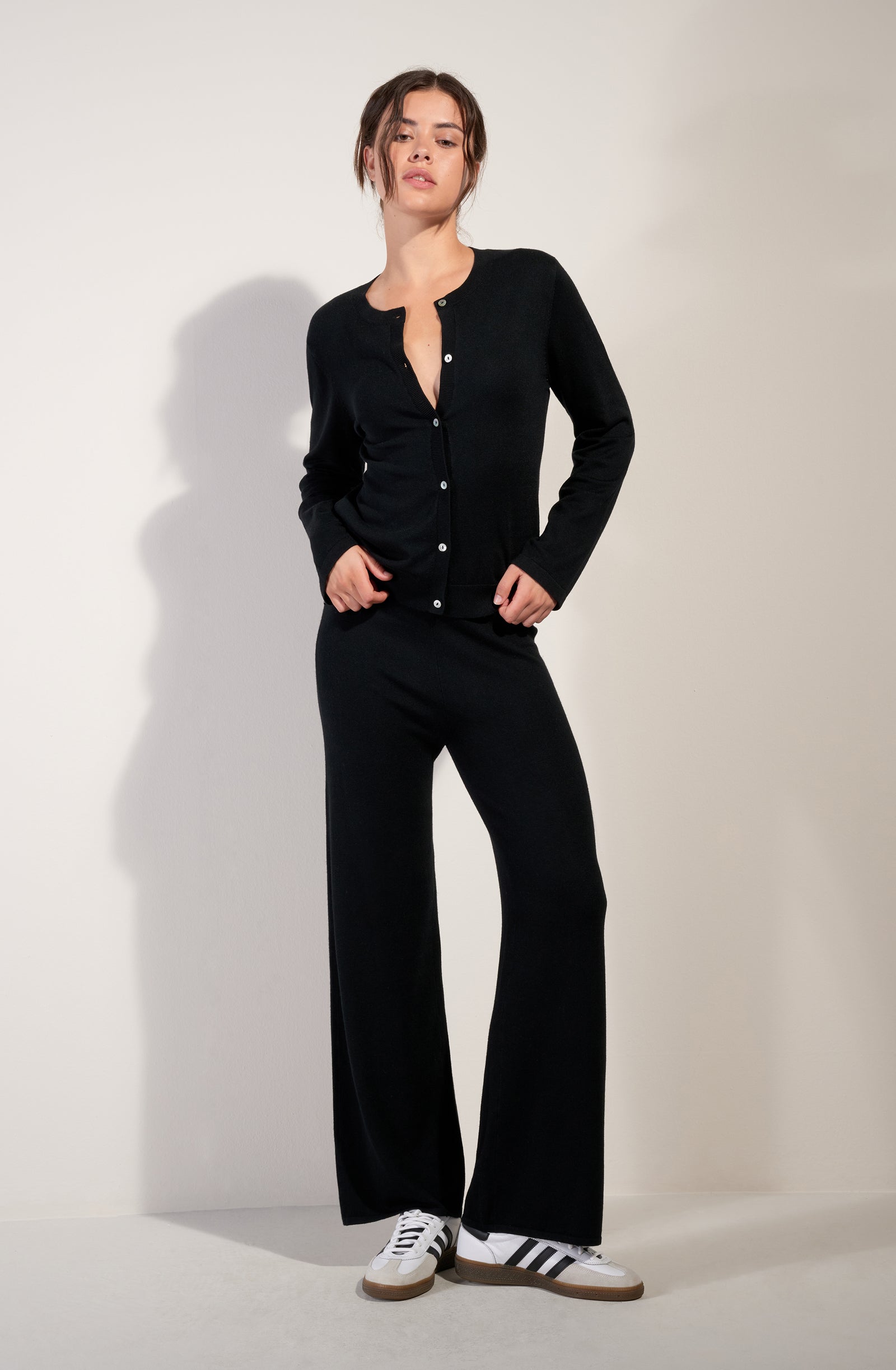 pain-de-sucre-panam-pantalon-droit-en-maille-lien-de-taille-noir image 1