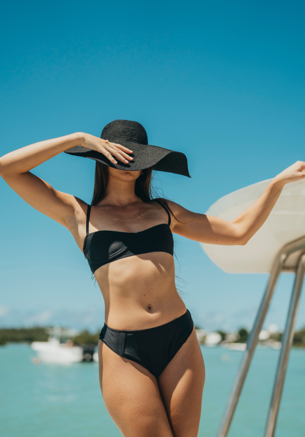 luz-collections-haut-de-maillot-de-bain-balconnet-amalfi-noir image 2