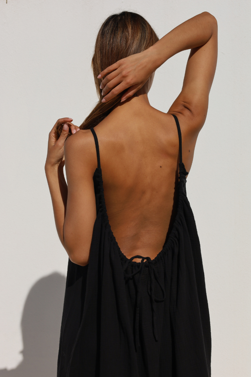 anja-paris-la-robe-noir-gaze-de-coton image 6
