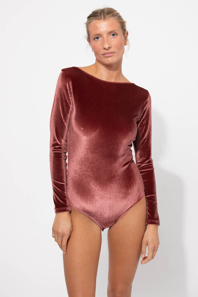 les-ultraviolettes-body-manches-longues-velours-brillant-misia-rhubarbe-femme image 2