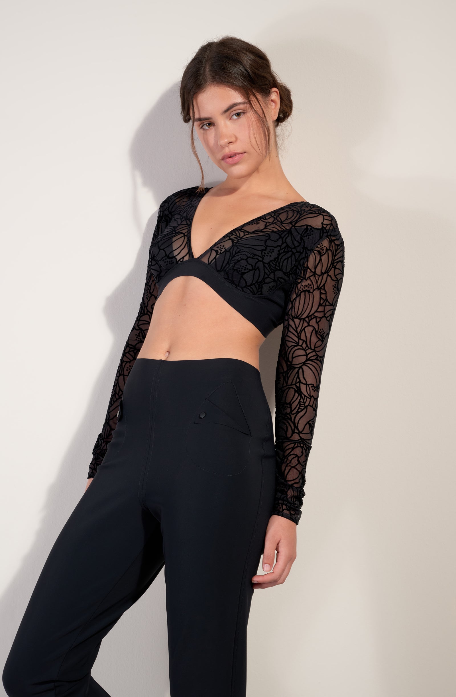 pain-de-sucre-hope-crop-top-de-bain-manches-longues-en-tulle-flock-noir image 5