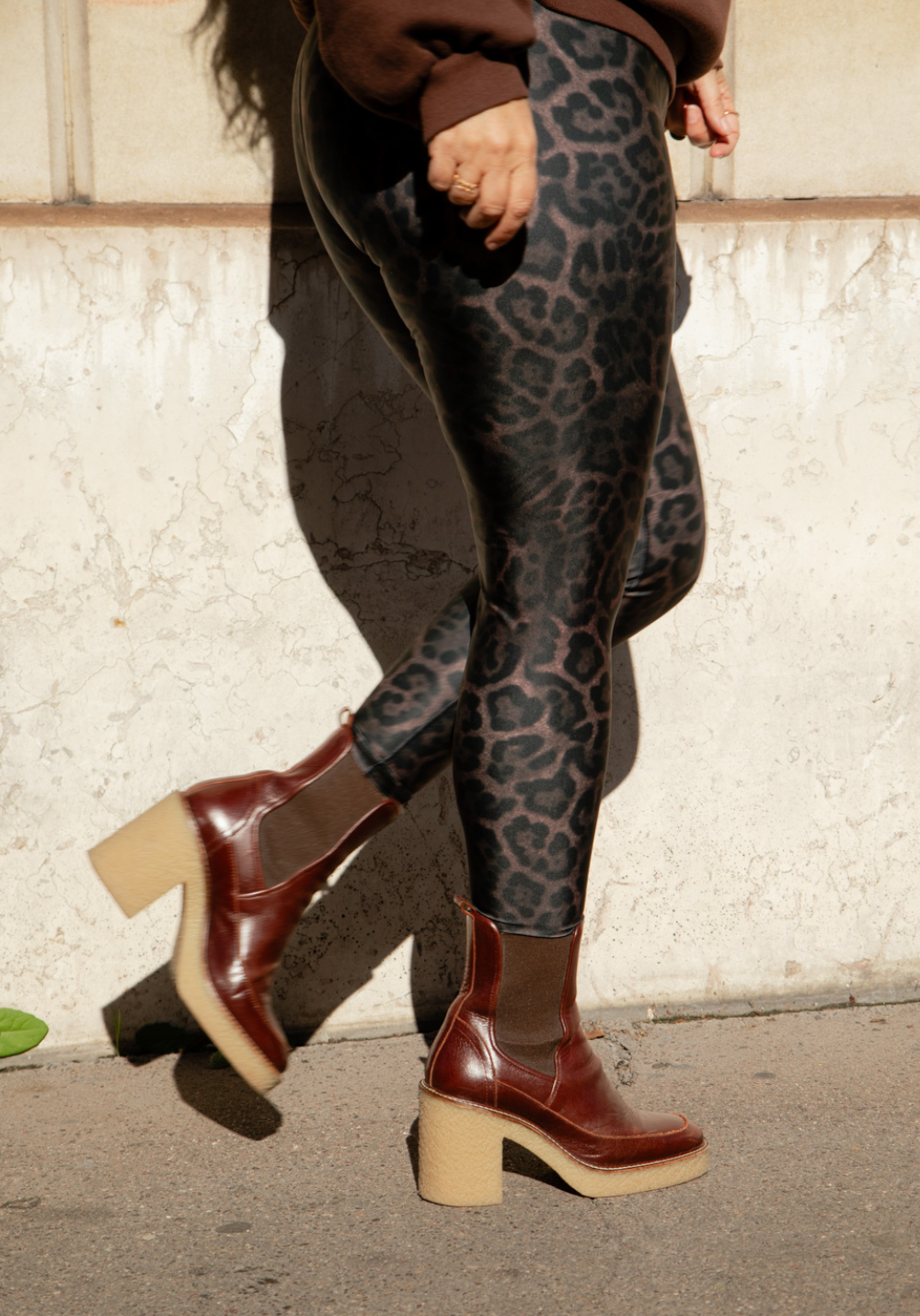 luz-collections-legging-vanille-imprim-panth-re-marron-elsa-wolinski image 7