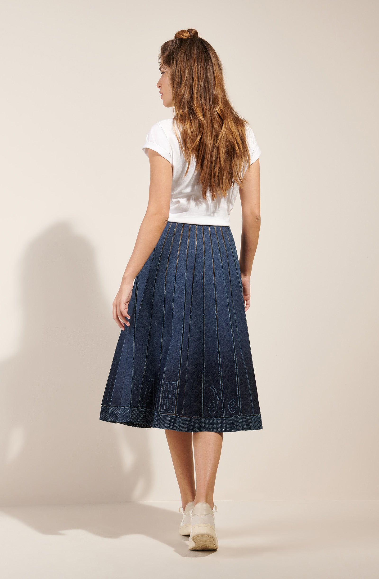 pain-de-sucre-jael-jupe-longue-en-jean-d-coup-e-laser-taille-l-bleus image 2