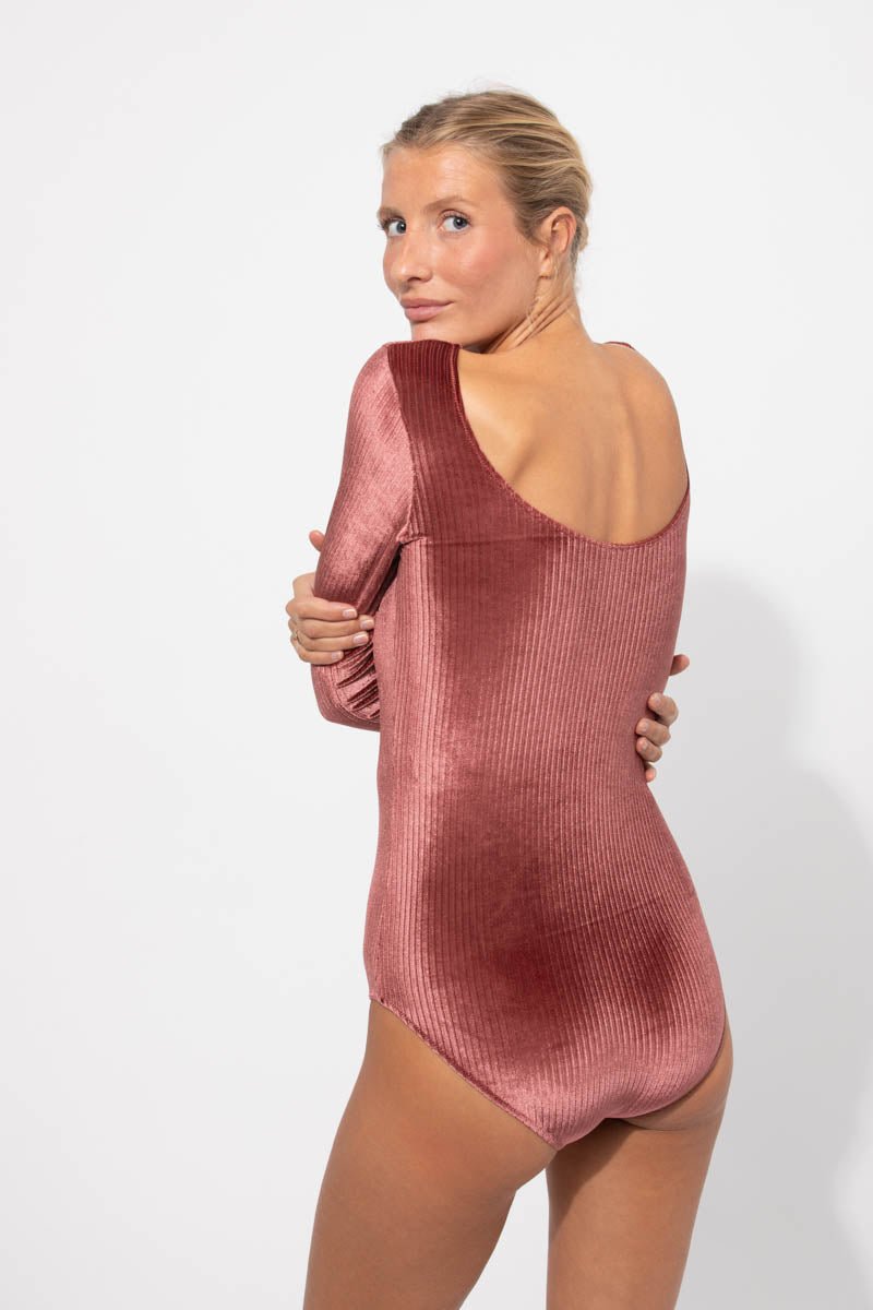 les-ultraviolettes-body-manches-longues-velours-brillant-misia-rhubarbe-femme image 3