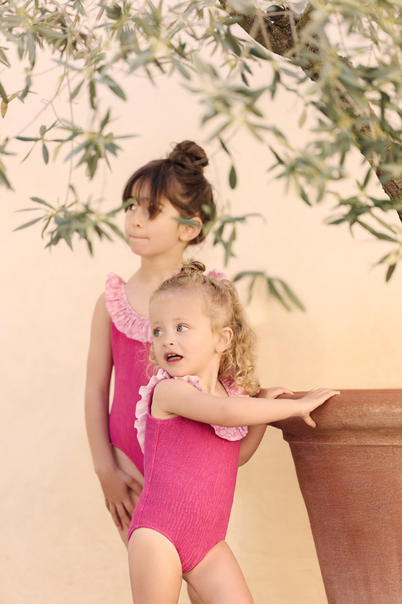 luz-x-tartine-chocolat-maillot-de-bain-une-pi-ce-enfant-alba-rose-framboise image 1