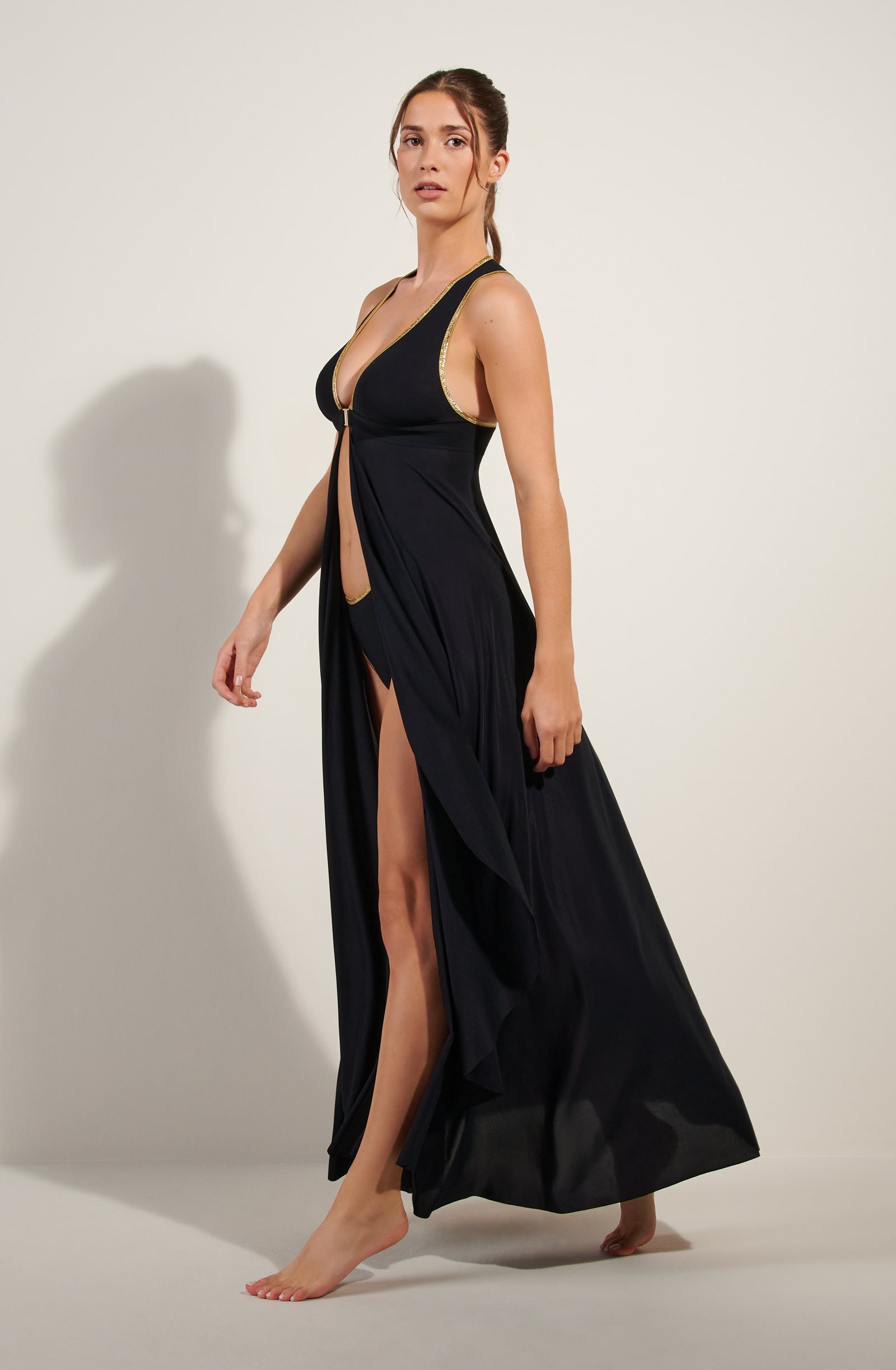 pain-de-sucre-rosane-robe-longue-vas-e-en-voile-lycra-ouverte-sur-le-devant-noir image 5