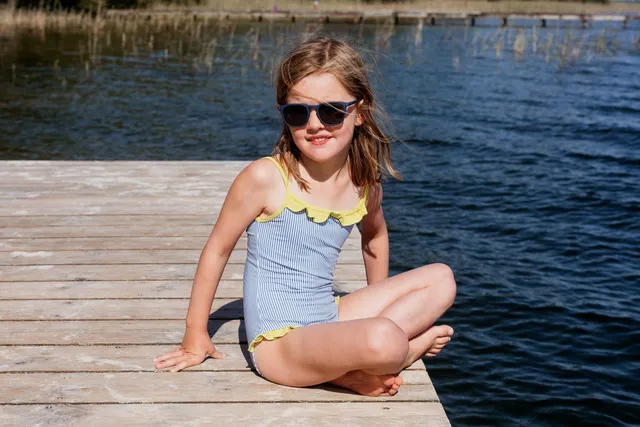les-ultraviolettes-starlette-summer-in-biarritz-maillot-de-bain-une-pi-ce-anti-u image 1