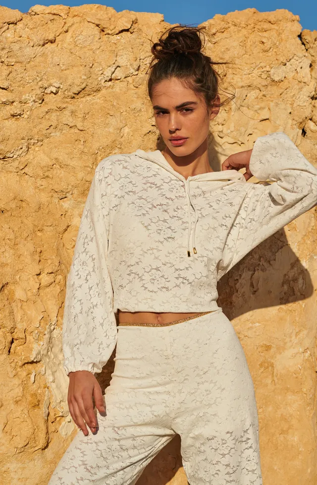 pain-de-sucre-toria-sweat-capuche-dentelle-fran-aise-cume image 1