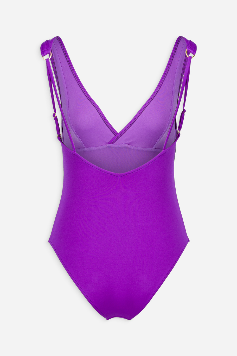anja-paris-l-irr-sistible-maillot-de-bain-une-pi-ce-cache-c-ur-violet image 3
