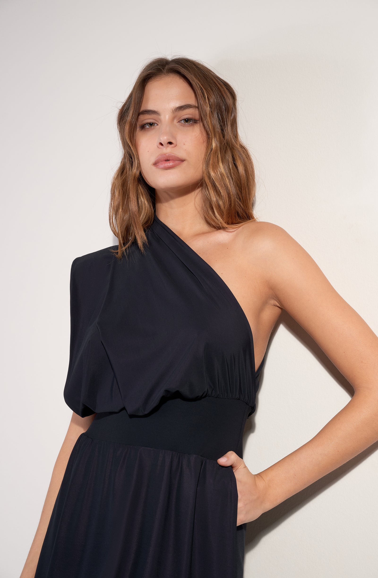pain-de-sucre-nola-robe-courte-multi-positions-noir image 6