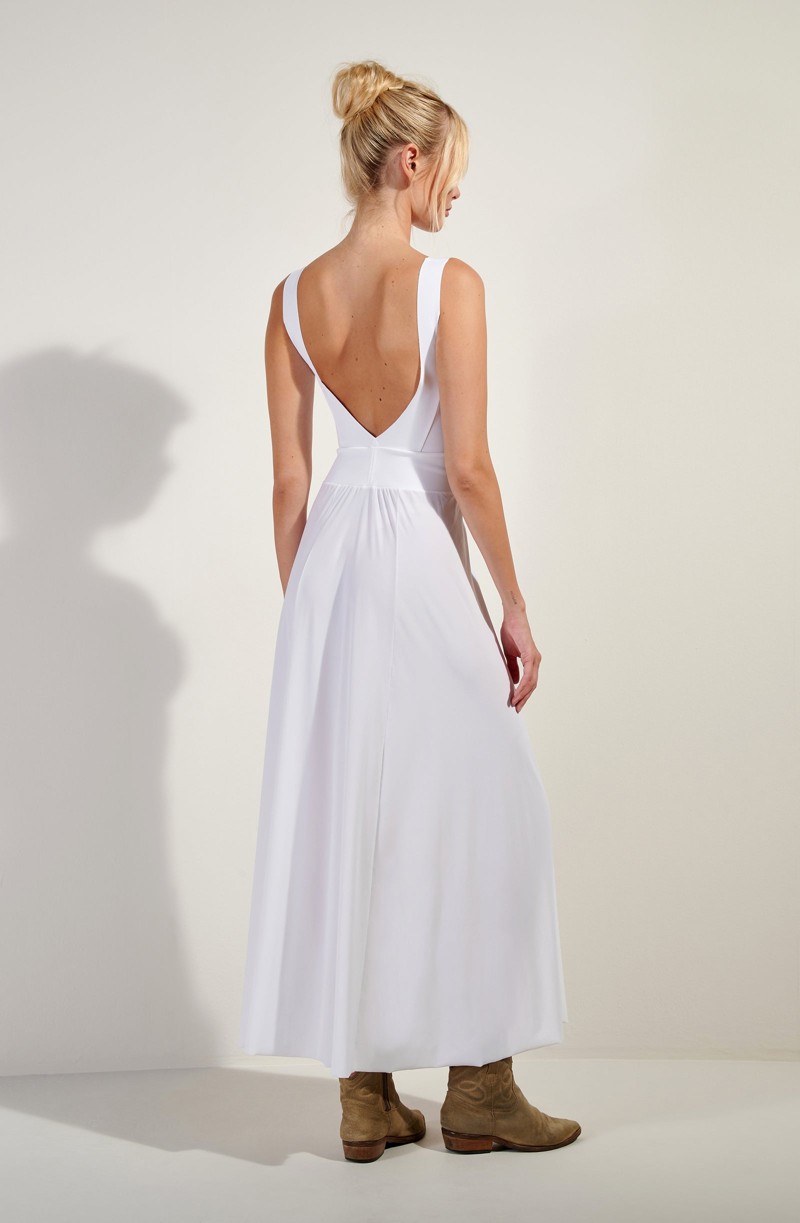 pain-de-sucre-ralia-robe-longue-dos-nu-blanc image 8