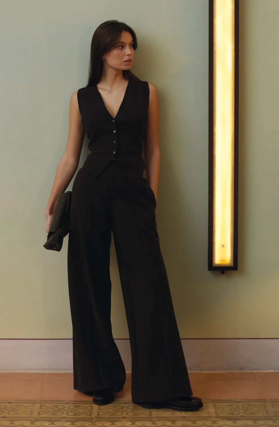 pain-de-sucre-peggy-pantalon-large-bonded-noir-taille-haute image 1