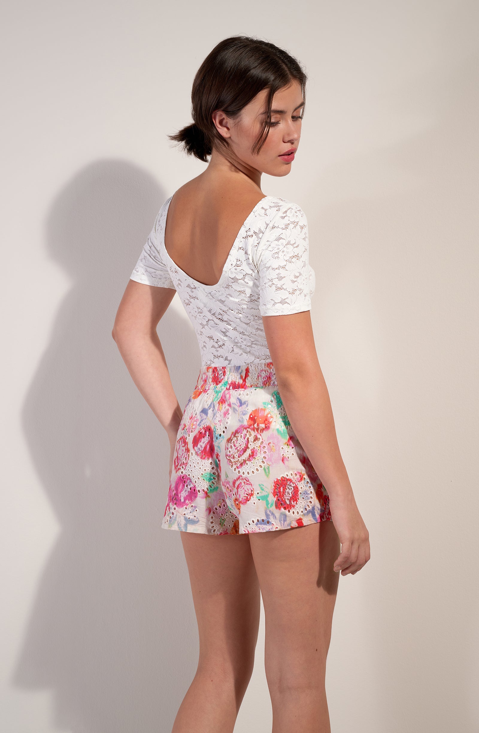 pain-de-sucre-yann-tee-shirt-manches-courtes-en-dentelle-fran-aise-stretch-cume image 2