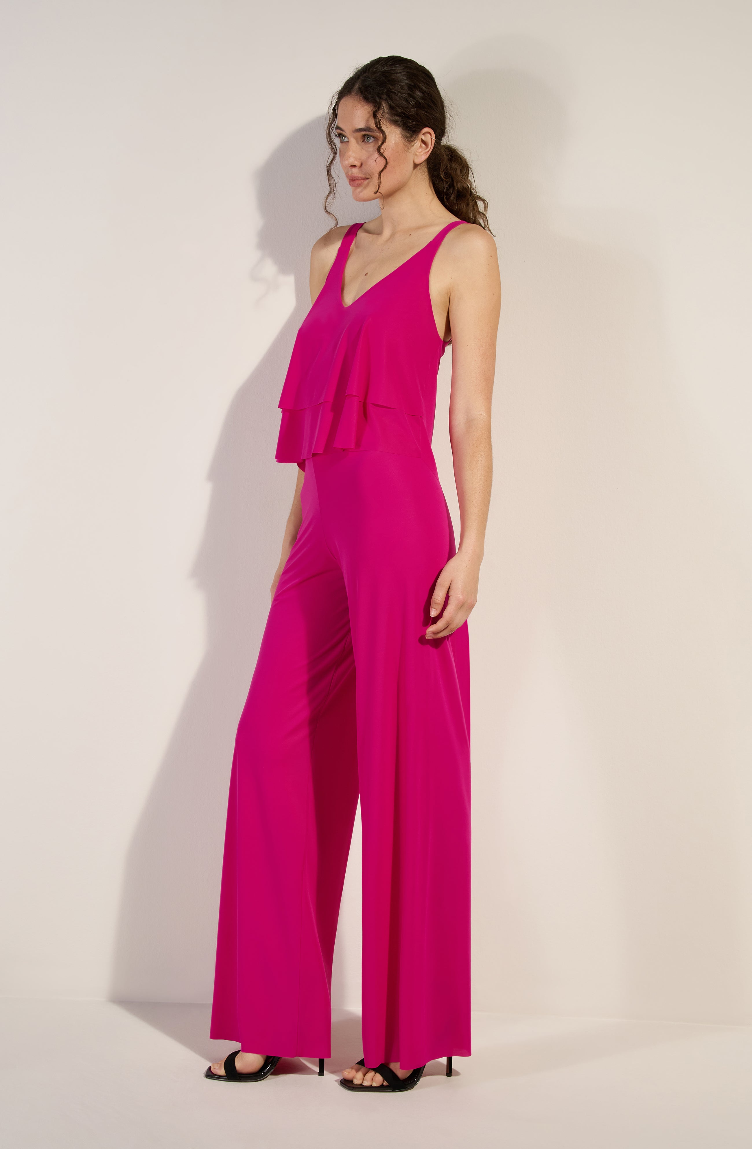 pain-de-sucre-tea-top-ample-volant-beachwear-framboise image 3